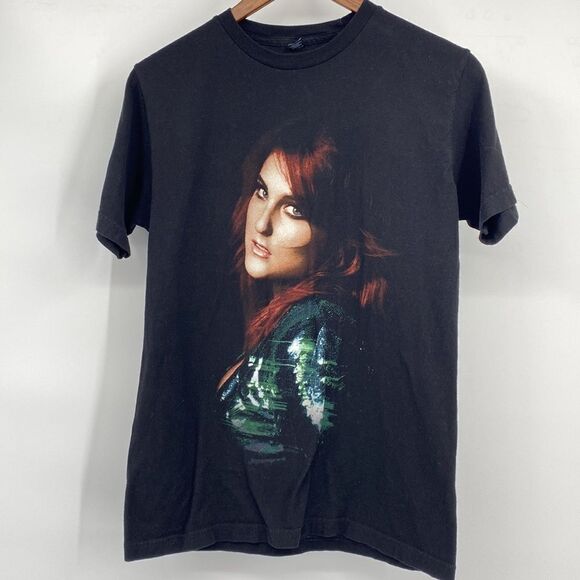 Meghan Trainor Concert Tee 2016 Untouchables Tour Medium - Picture 1 of 4